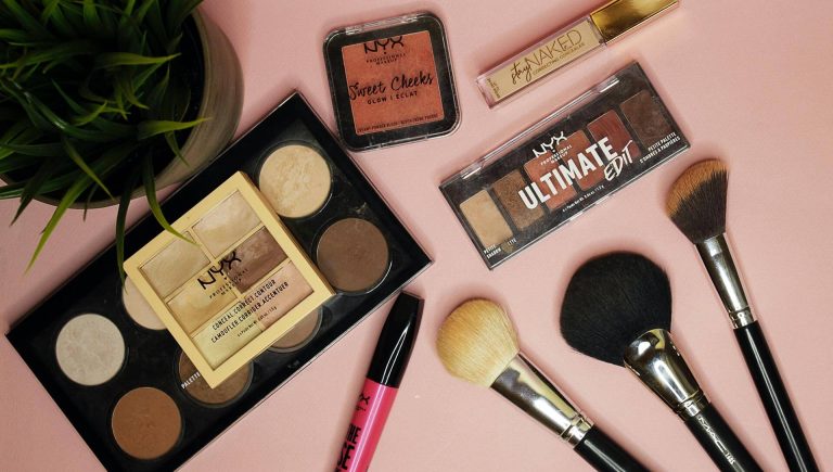 Read more about the article The Best Makeup Products for Sensitive Skin