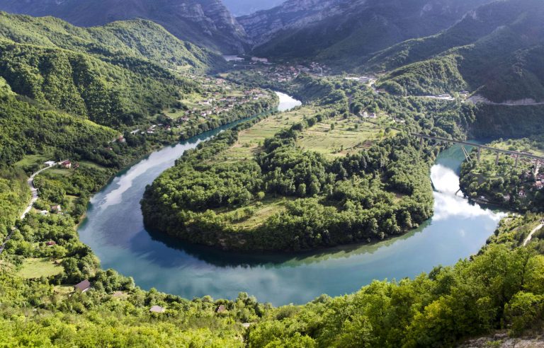 Read more about the article Jablanica: Mjesto bogate historije i čuvene janjetine